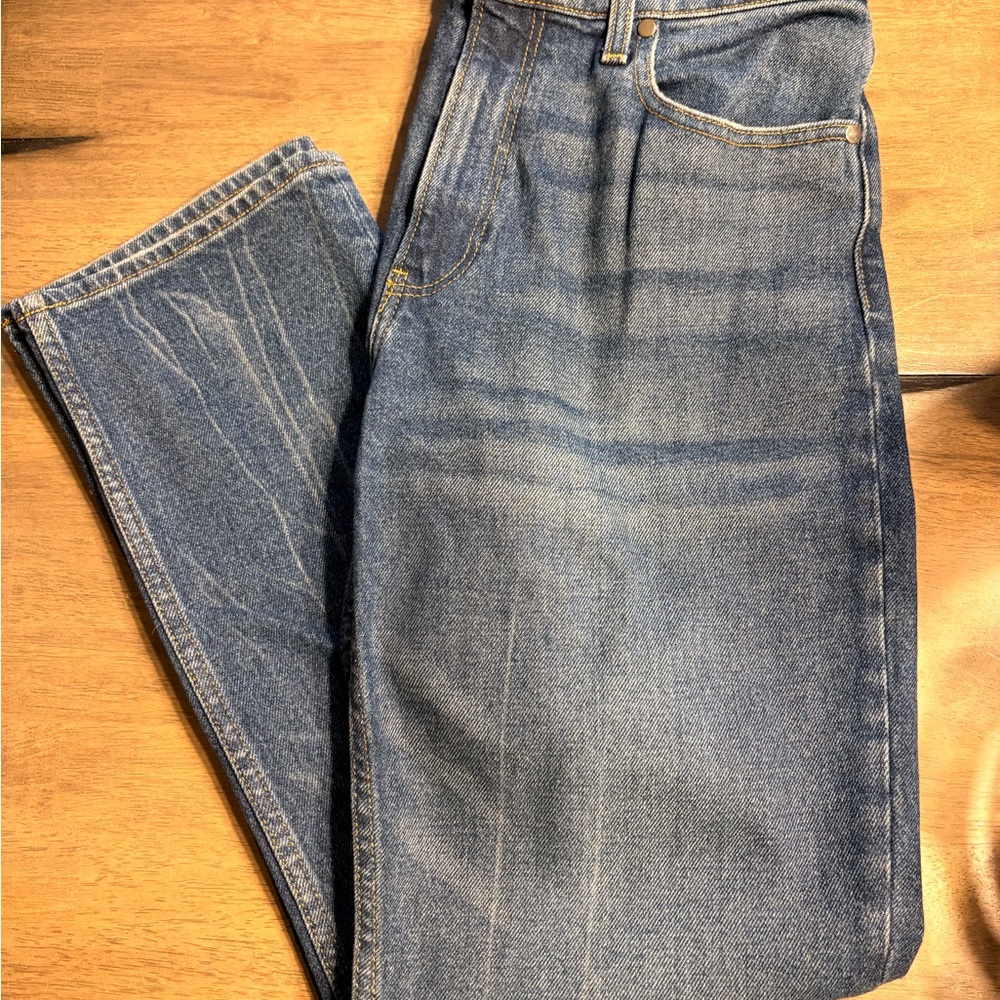 Express Women's Straight Leg Blue Jeans